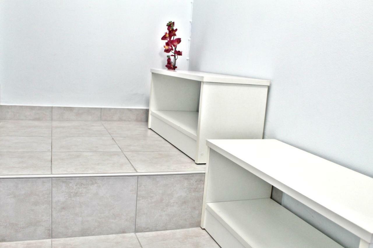 By The Acropolis, In The Heart Of Plaka! Apartment Atena Exterior foto
